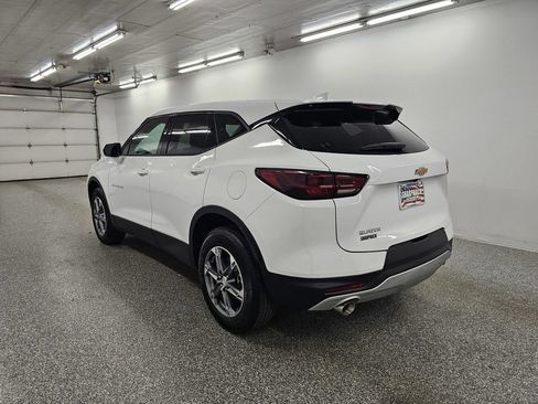 Used 2026 Chevrolet Blazer LT FWD image 7