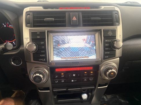 Used 2012 Toyota 4Runner Limited AWD/4WD image 18