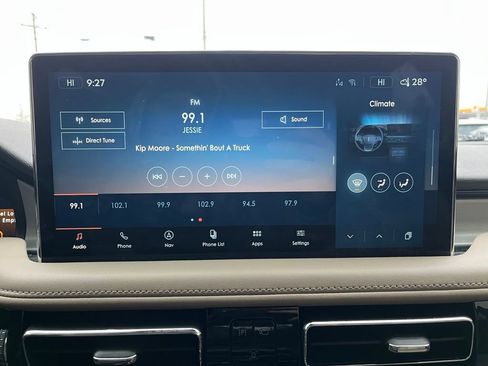 Used 2021 Lincoln Nautilus FWD w/ Equipment Group 101A image 14