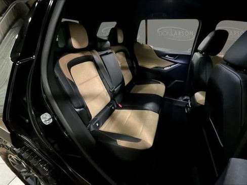 Used 2025 Chevrolet Equinox ACTIV image 16