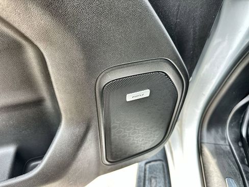 Used 2022 GMC Sierra 1500 AT4 w/ AT4 Premium Package AWD/4WD image 23