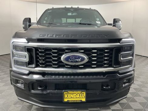 Used 2026 Ford F450 Platinum w/ FX4 Off-Road Package AWD/4WD image 2