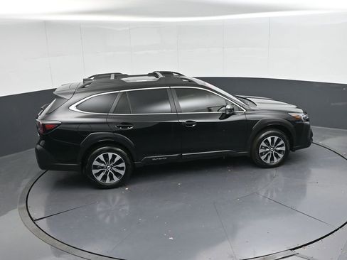Used 2024 Subaru Outback Limited image 43