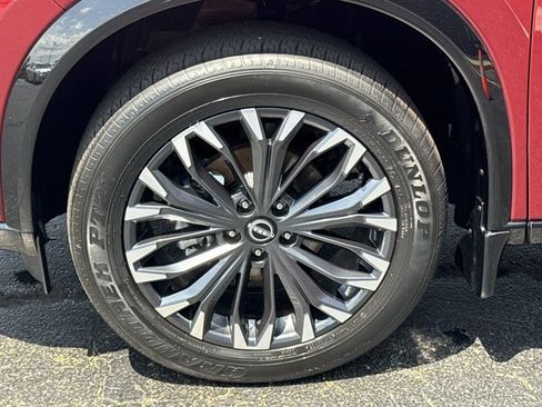 Certified 2026 Nissan Rogue Platinum w/ Platinum Premium Package AWD/4WD image 17