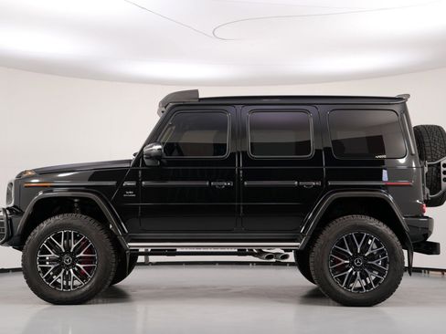 Used 2022 Mercedes-Benz G 63 AMG Squared image 9