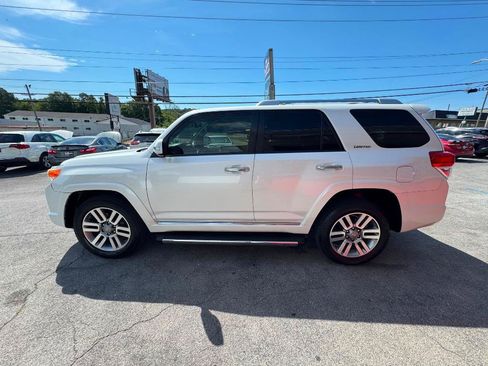 Used 2013 Toyota 4Runner Limited AWD/4WD image 8