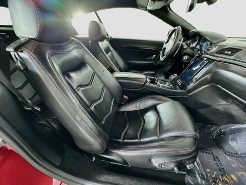 Used 2013 Maserati GranTurismo Sport RWD image 28