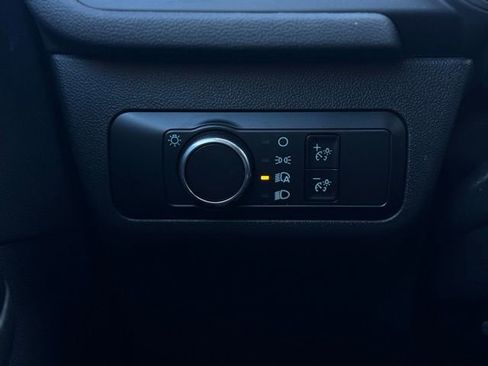 Used 2025 Ford Escape Active image 28