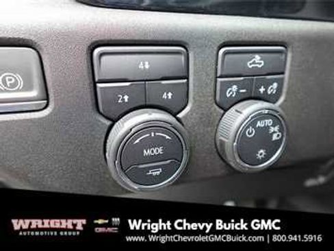 Used 2024 Chevrolet Silverado 2500 LT image 16