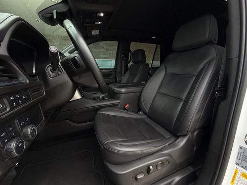 Used 2023 Chevrolet Tahoe Z71 AWD/4WD image 6