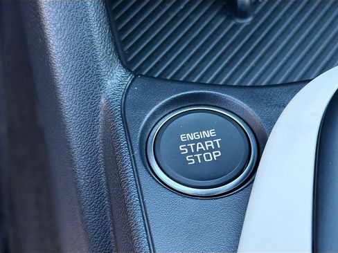 Used 2025 Kia K4 GT-Line Turbo image 36