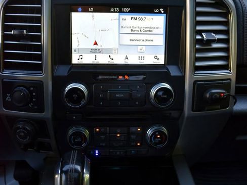 Used 2018 Ford F150 Platinum w/ Equipment Group 701A Luxury image 15