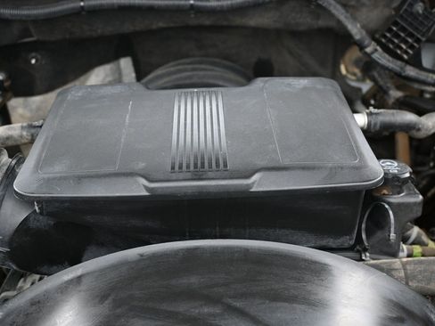 Used 2022 Chevrolet Silverado 2500 Custom w/ Custom Value Package image 35