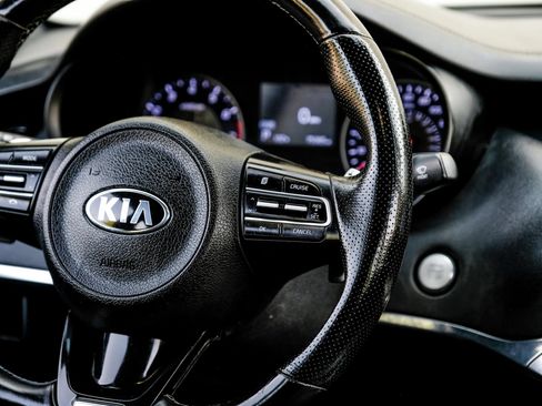 Used 2018 Kia Stinger GT RWD image 25