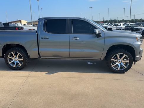 Used 2021 Chevrolet Silverado 1500 RST w/ Texas Edition Plus AWD/4WD image 2