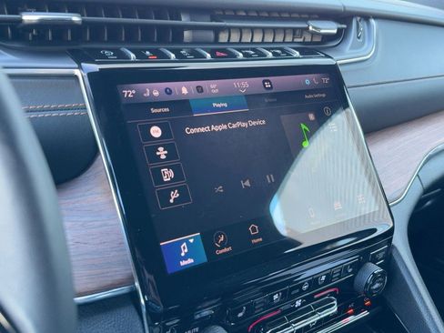 Used 2023 Jeep Grand Cherokee L Summit w/ Advanced Protech Group IV image 23