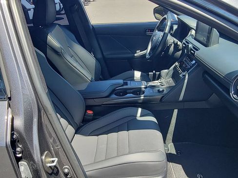 Used 2025 Lexus IS 350 F Sport RWD image 27