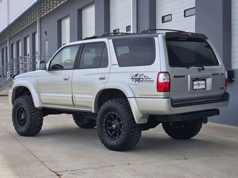 Used 1999 Toyota 4Runner Limited image 6