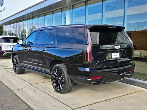 New 2026 Cadillac Escalade ESV Platinum Sport image 3