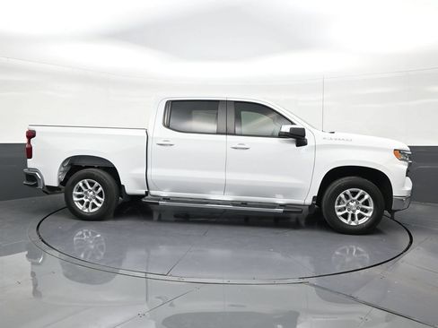 Used 2024 Chevrolet Silverado 1500 LT RWD image 6