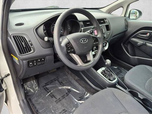 Used 2012 Kia Rio LX FWD image 9