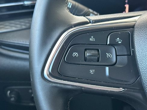 Certified 2025 Buick Encore GX Preferred FWD image 31