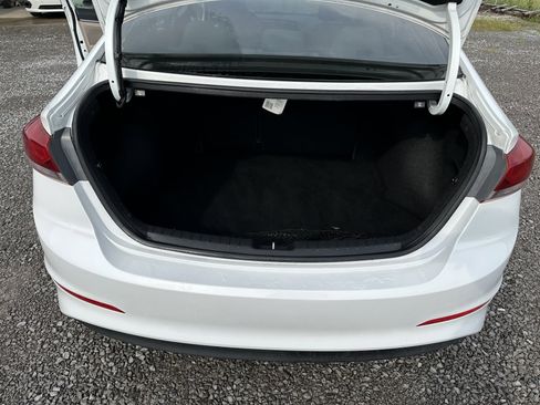 Used 2018 Hyundai Elantra SEL image 18
