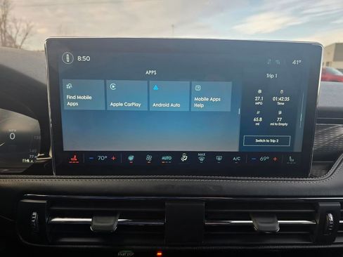 Certified 2023 Lincoln Corsair Reserve w/ Equipment Group 202A image 16