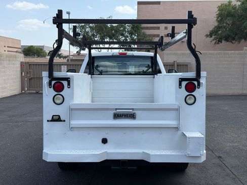 Used 2017 Ford F350 XL w/ Power Equipment Group RWD image 9
