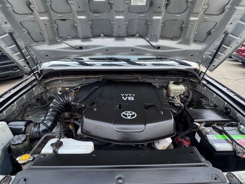 Used 2008 Toyota FJ Cruiser 4WD image 22