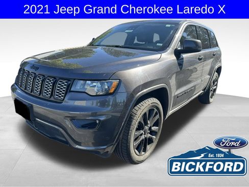 Used 2021 Jeep Grand Cherokee Laredo X AWD/4WD image 1