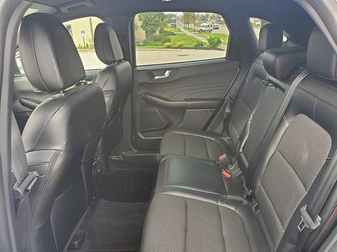 Used 2023 Ford Escape ST-Line w/ Tech Pack #1 AWD/4WD image 6