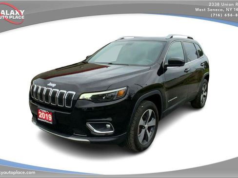 Used 2019 Jeep Cherokee Limited AWD/4WD image 1