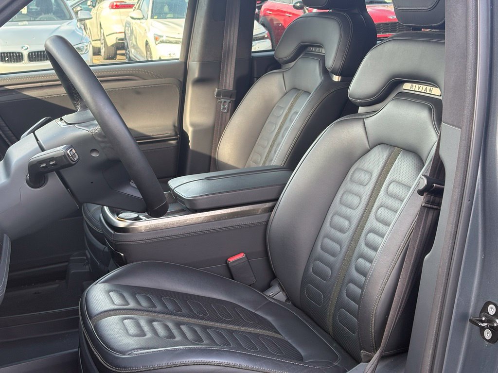 Used 2022 Rivian R1S Launch Edition Quad AWD/4WD image 11