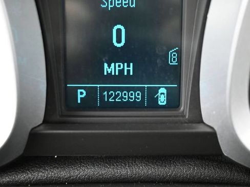 Used 2011 Chevrolet Equinox LT AWD/4WD image 18