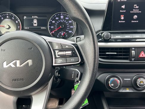 Used 2024 Kia Forte LXS image 23