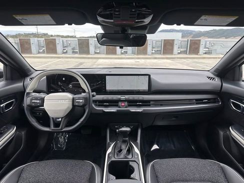 Used 2025 Kia K4 GT-Line FWD image 13