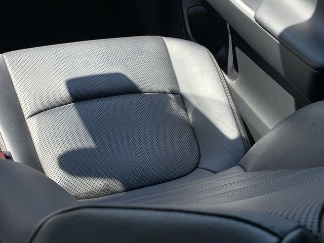Used 2021 Toyota RAV4 Limited AWD/4WD image 33