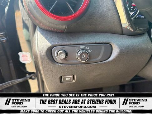 Used 2025 Chevrolet Blazer RS FWD image 25