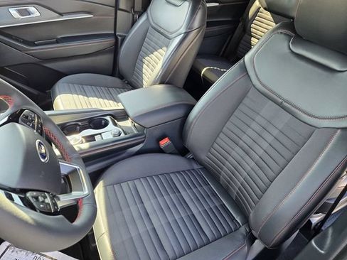 New 2026 Ford Explorer ST-Line RWD image 17