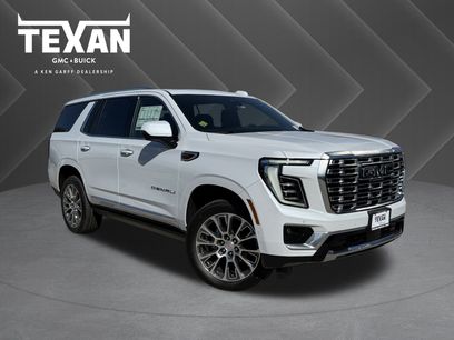 New 2026 GMC Yukon Denali w/ Sun & Power Step Package