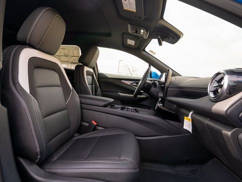 New 2025 Chevrolet Blazer EV LT w/ Super Cruise Package image 13