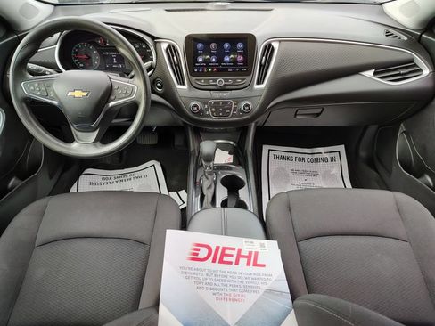 Used 2024 Chevrolet Malibu LT FWD image 21