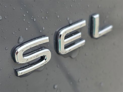 New 2025 Volkswagen Atlas SEL Premium R-Line image 7