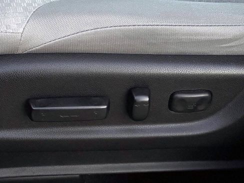 Used 2016 Honda CR-V EX image 15