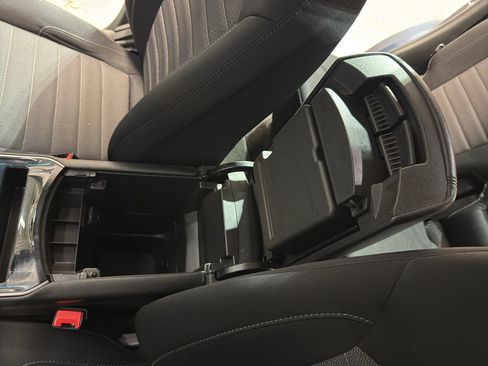 Used 2019 Ford Edge SE AWD/4WD image 19