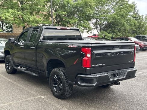 Used 2019 Chevrolet Silverado 1500 Custom Trail Boss w/ Custom Convenience Package AWD/4WD image 3