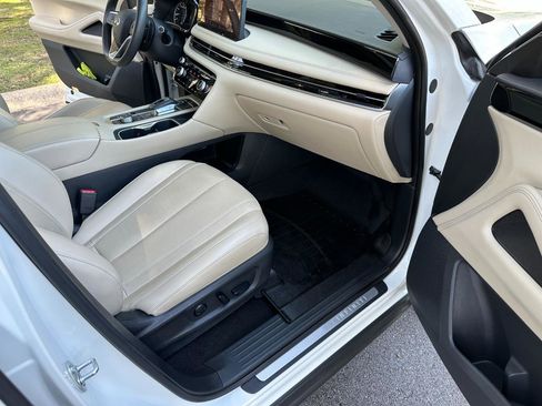 Used 2024 INFINITI QX60 Pure image 31