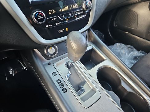 Used 2020 Nissan Murano S AWD/4WD image 20