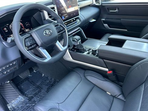 New 2025 Toyota Tundra Platinum image 9
